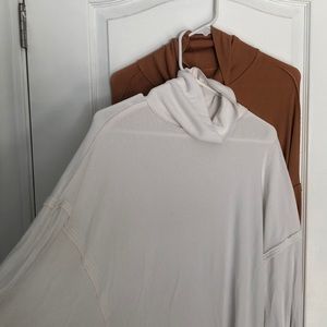 2 Free People dolman sleeve tops. Both EUC